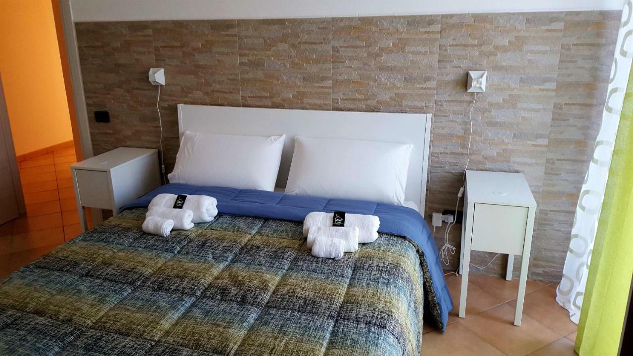 Zevi Home 萨莱诺 外观 照片