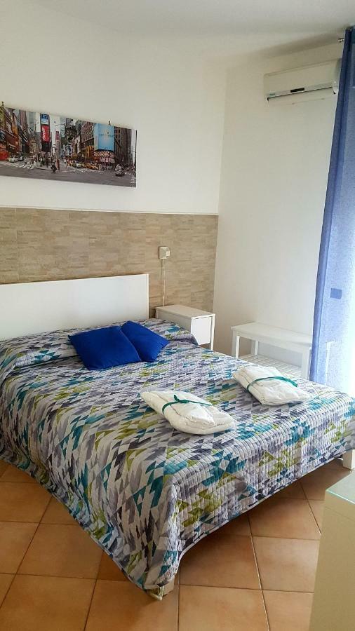 Zevi Home 萨莱诺 外观 照片