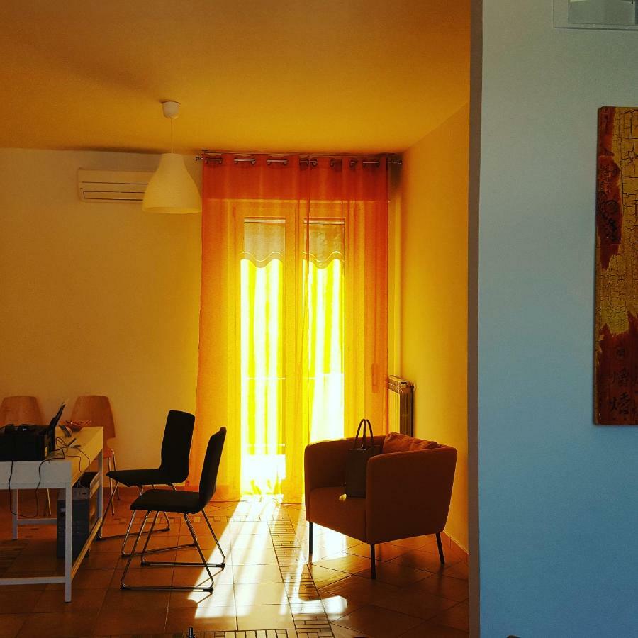 Zevi Home 萨莱诺 外观 照片